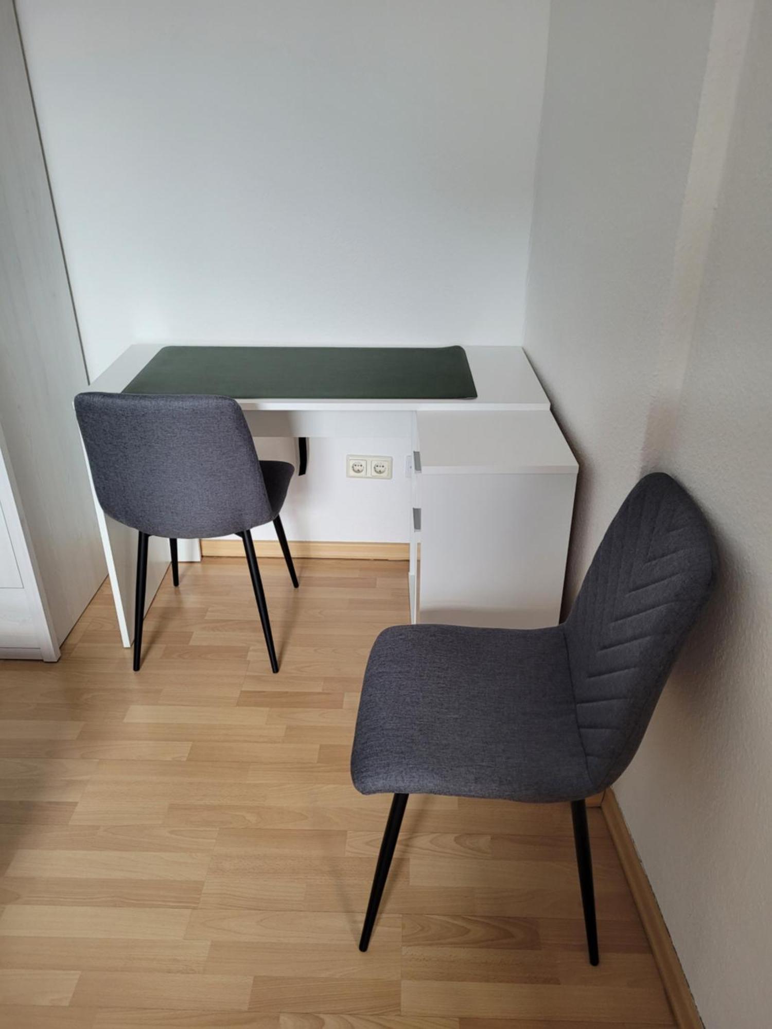 Wohnung In Oberhausen: Zentral & Ruhig, Eigener Eingang 오버하우젠 외부 사진
