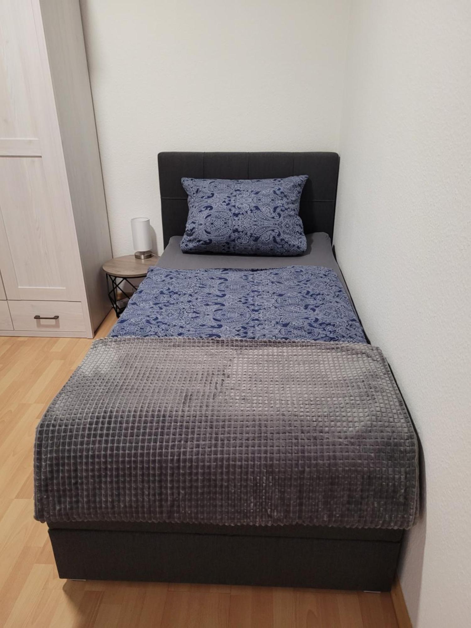 Wohnung In Oberhausen: Zentral & Ruhig, Eigener Eingang 오버하우젠 외부 사진
